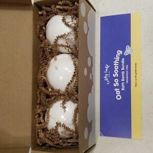 Tubby Todd Oat So Soothing Bath Bomb Bundle
